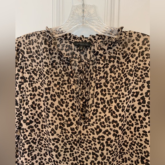 Dynamite Animal Print Long Sleeve Sheer Blouse with ruffled accents
Size M - Picture 3 of 5